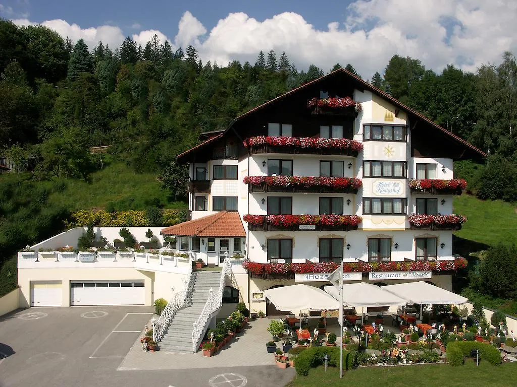 Hotel Koenigshof Bodenmais 3*,